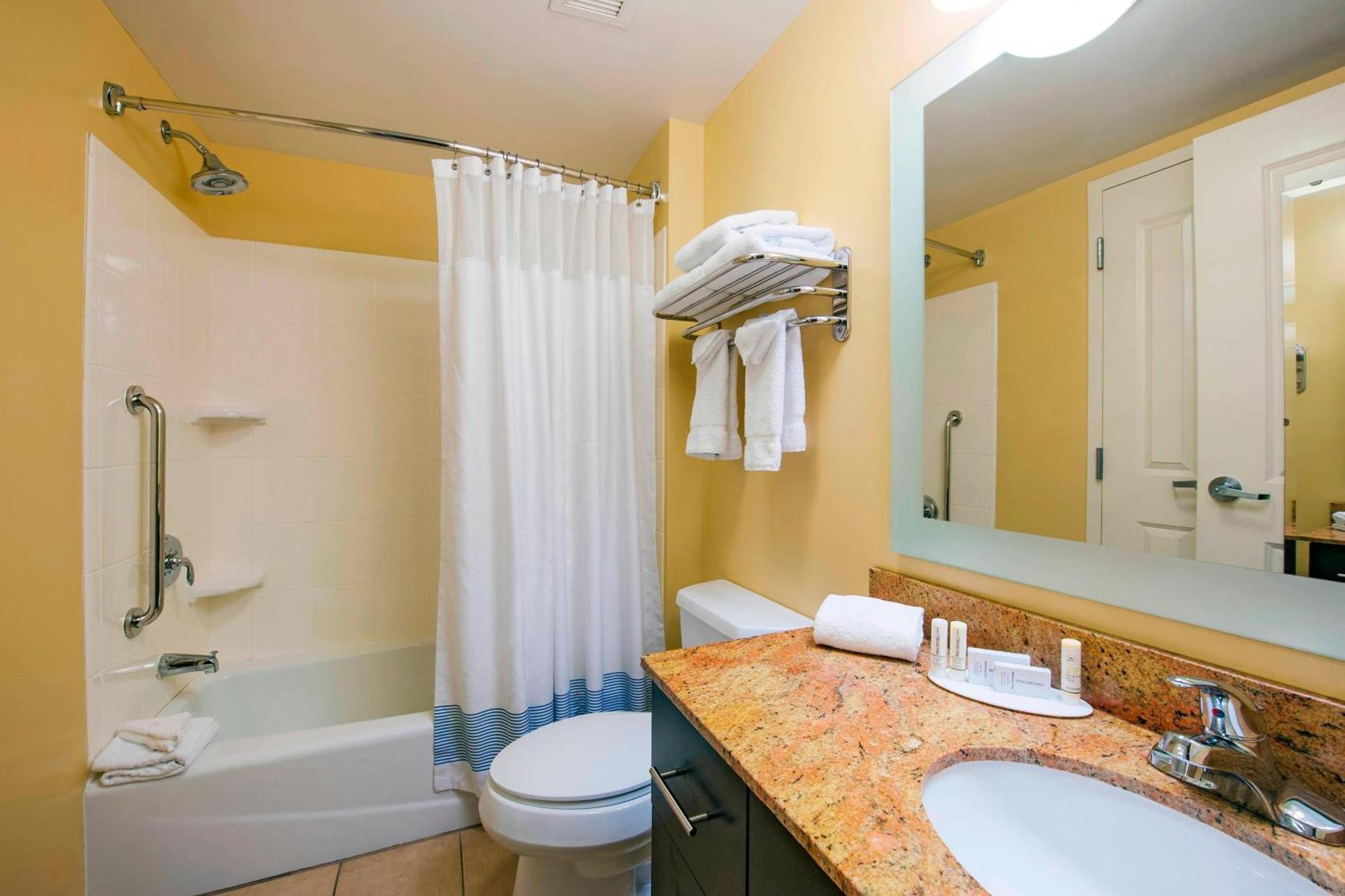 Towneplace Suites By Marriott Bethlehem Easton/Lehigh Valley Hollo Exterior foto