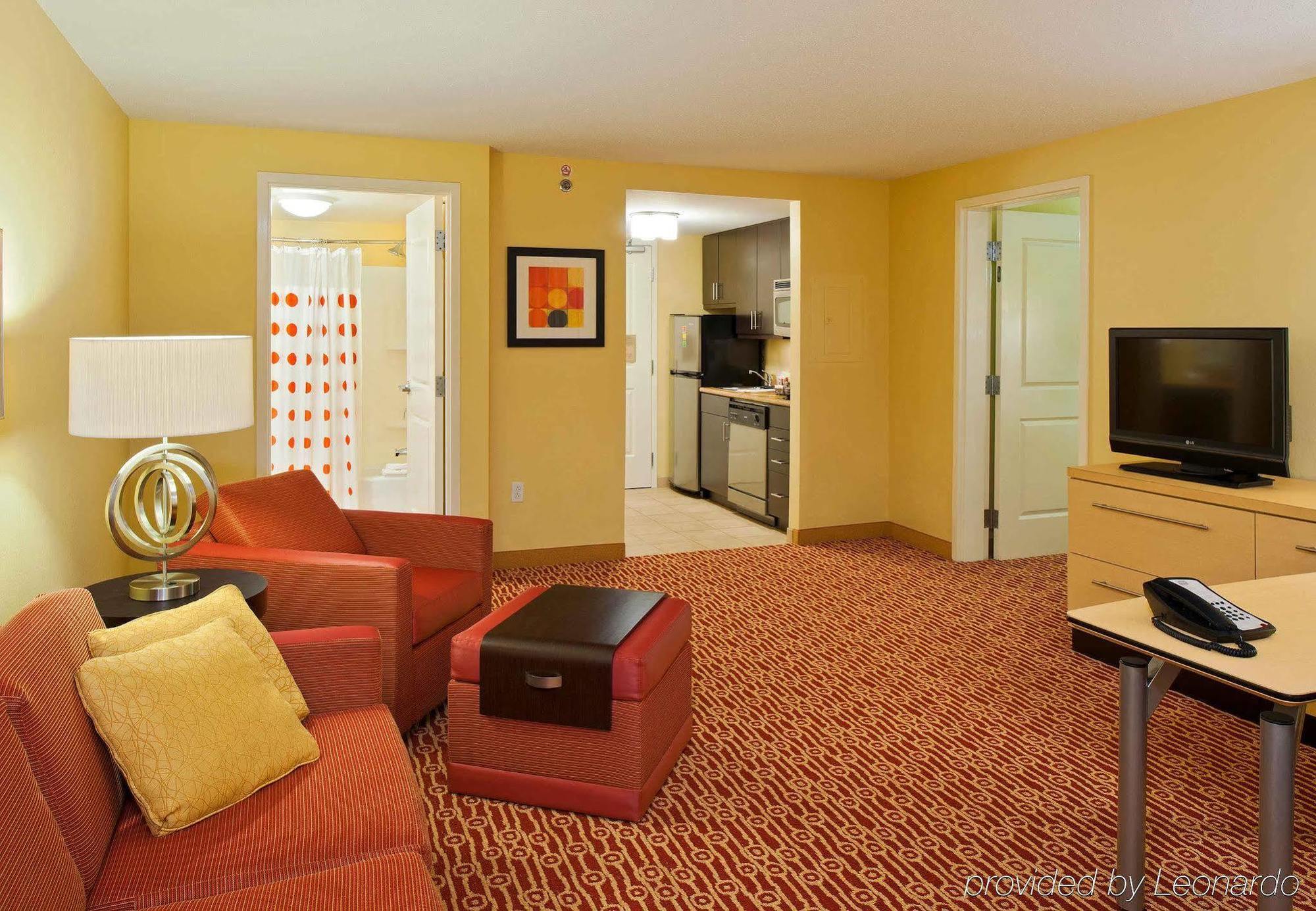 Towneplace Suites By Marriott Bethlehem Easton/Lehigh Valley Hollo Exterior foto